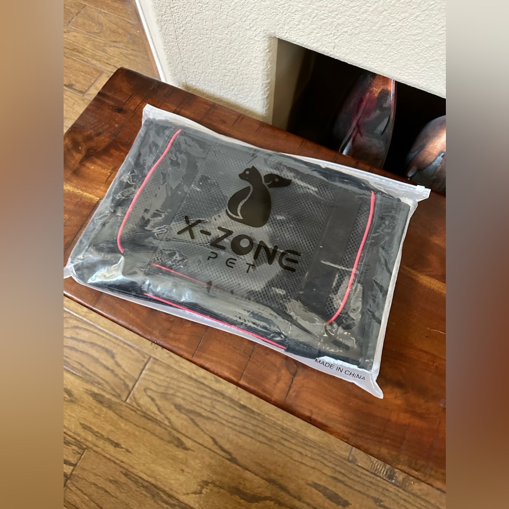 X-Zone pet carrier brand new
